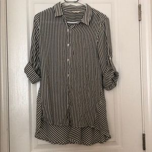 Max Studio High Low Button Shirt